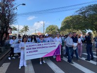 CÂMARA ADERE À CAMINHADA DO MEIO-DIA NO COMBATE AO FEMINICÍDIO