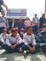 PRESIDENTE DA CÂMARA E VEREADORES PRESTIGIAM INAUGURAÇÃO DE ESCOLA MODELO EM ARAPONGAS