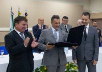 PRESIDENTE DO TJ-PR RECEBE TÍTULO DE CIDADÃO HONORÁRIO