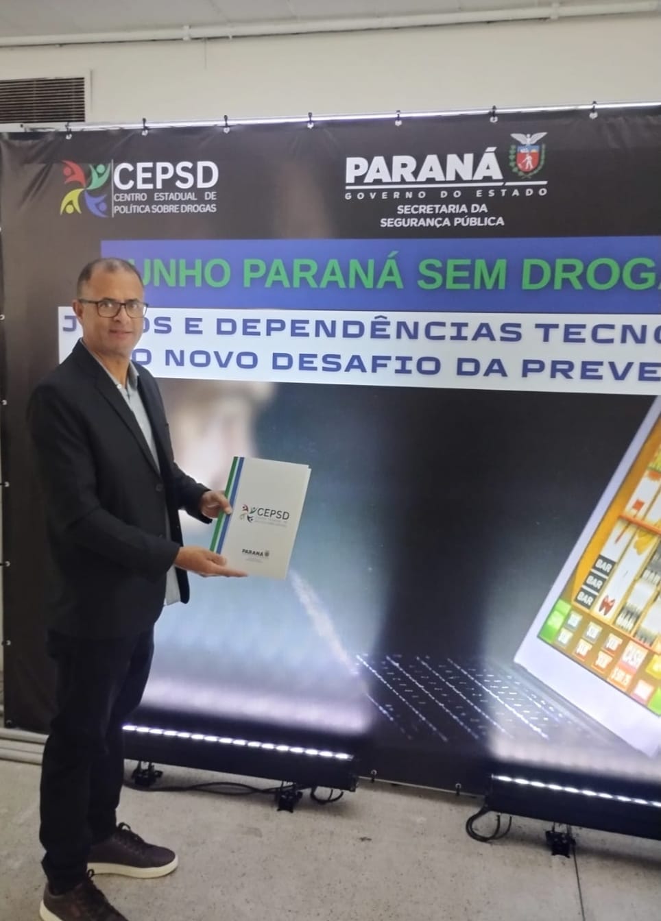 VEREADOR PARTICIPA DE LANÇAMENTO  DE CAMPANHA ESTADUAL CONTRA AS DROGAS